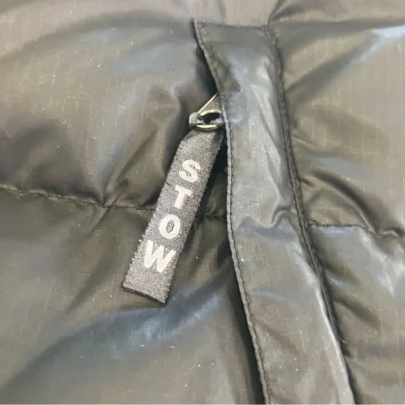 The North Face Vest Black 600 Goose Down Insulated Puffer Outdoors Boys XL - Picture 2 of 16